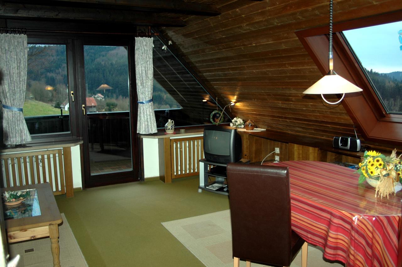 Ferienwohnung Haus Am Durrberg "St. Hubertus" 瓦门施泰纳赫 外观 照片